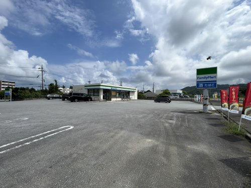 沖縄ファミリーマート 名護田井等店