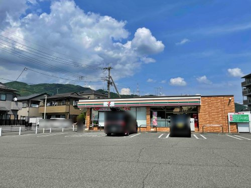 セブンイレブン 亀岡篠町馬堀店