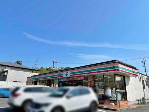 セブンイレブン 亀岡篠町王子店