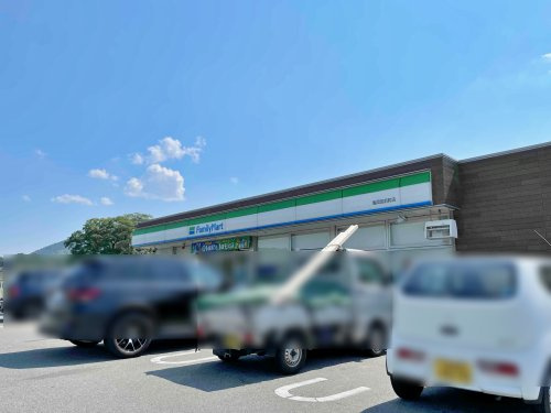ファミリーマート 亀岡宮前町店