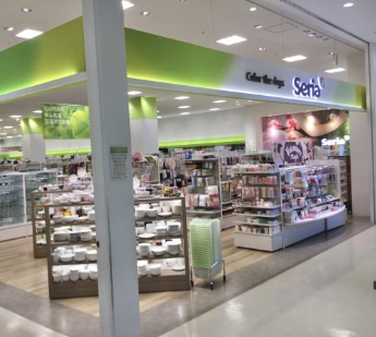 セリア 足立神明店