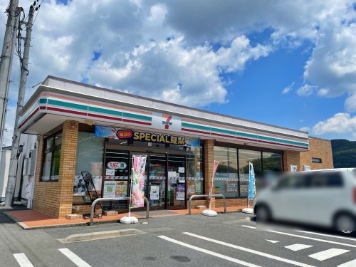 セブンイレブン 園部城南町店