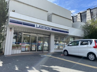 ローソン 芦屋市役所南店の画像1