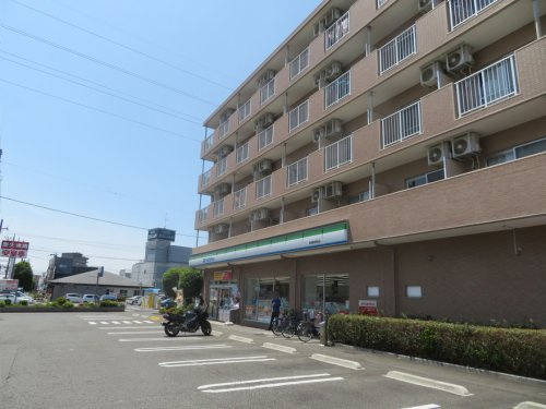 ファミリーマート 座間郵便局前店