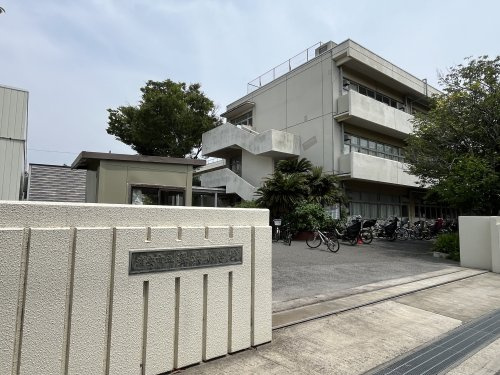 浦安市立舞浜小学校