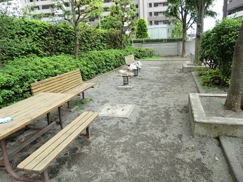 ライラック公園