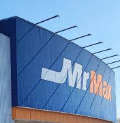 MrMax(ミスターマックス) 本城店
