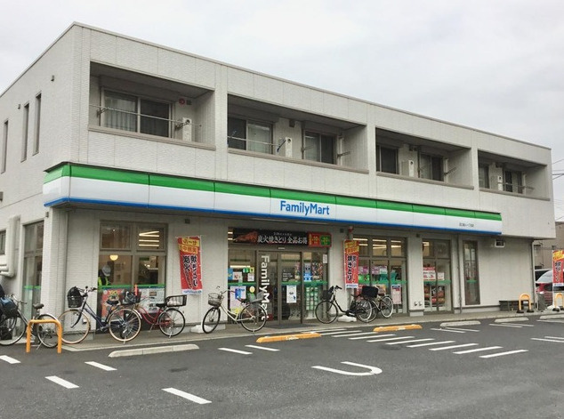 ファミリーマート 足立舎人一丁目店