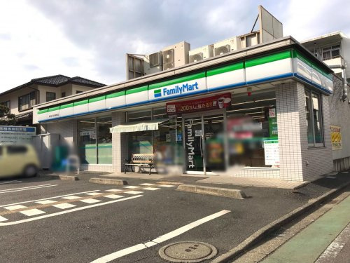 ファミリーマート 町田あけぼの病院前店