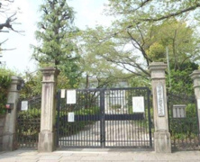 翔鸞小学校