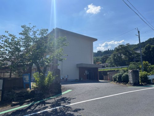 恵那市立中野方小学校