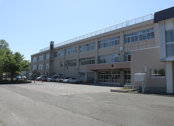 平和小学校