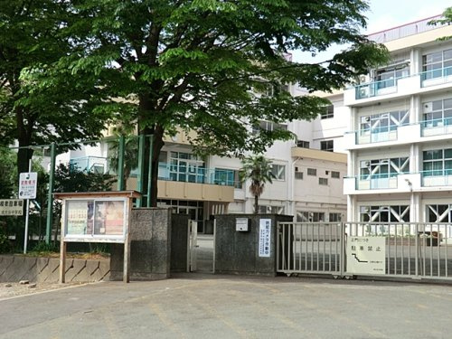 町田市立南大谷中学校