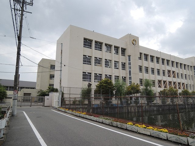 松原市立松原第六中学校