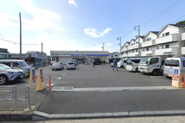 ローソン・スリーエフ 東寺尾六丁目店