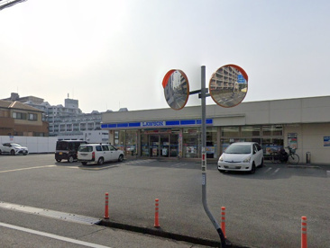 ローソン 魚住町中岡店の画像1