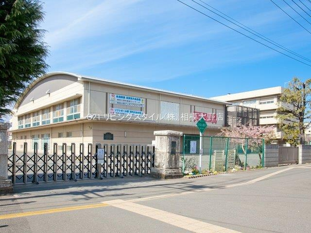 厚木市立厚木中学校
