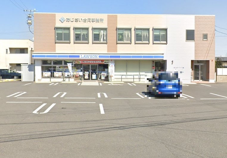 ローソン 木曽川内割田店