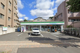 ファミリーマート 三ツ沢上町駅前店