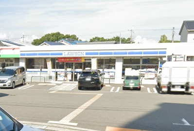 ローソン 伊丹桑津二丁目店の画像1