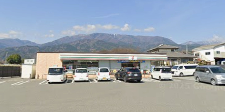 セブンイレブン 南アルプス川上店