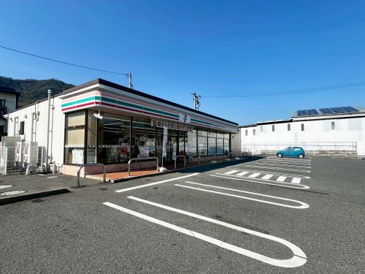 セブンイレブン 東広島八本松正力店