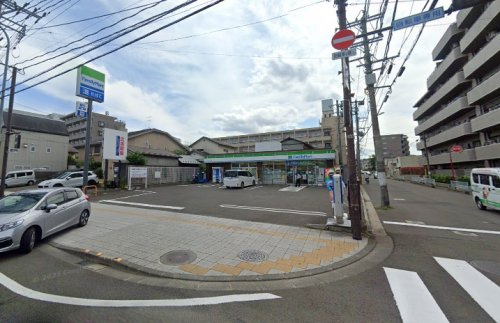 ファミリーマート 柏木一丁目店