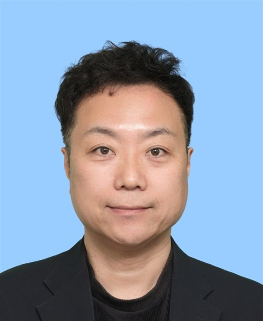 鎌田達弥の画像